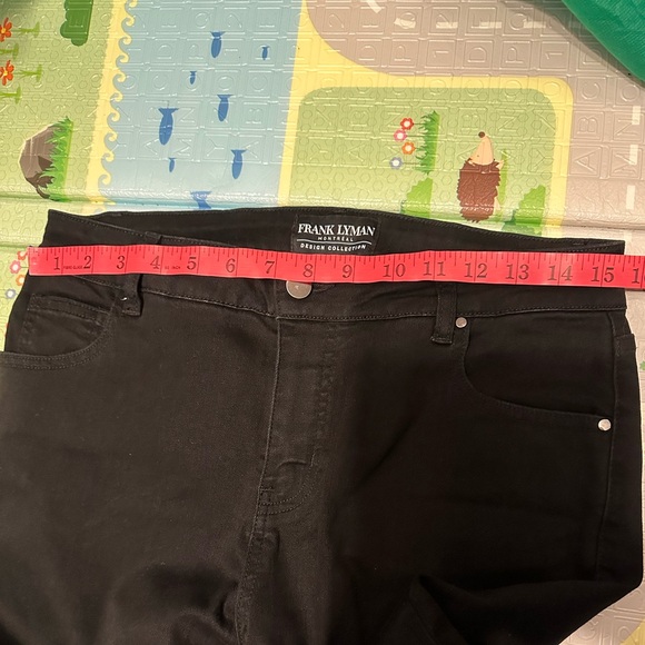 Frank Lyman Montreal black  jeans w beading & embroidery at hem and with fringe - Picture 11 of 15